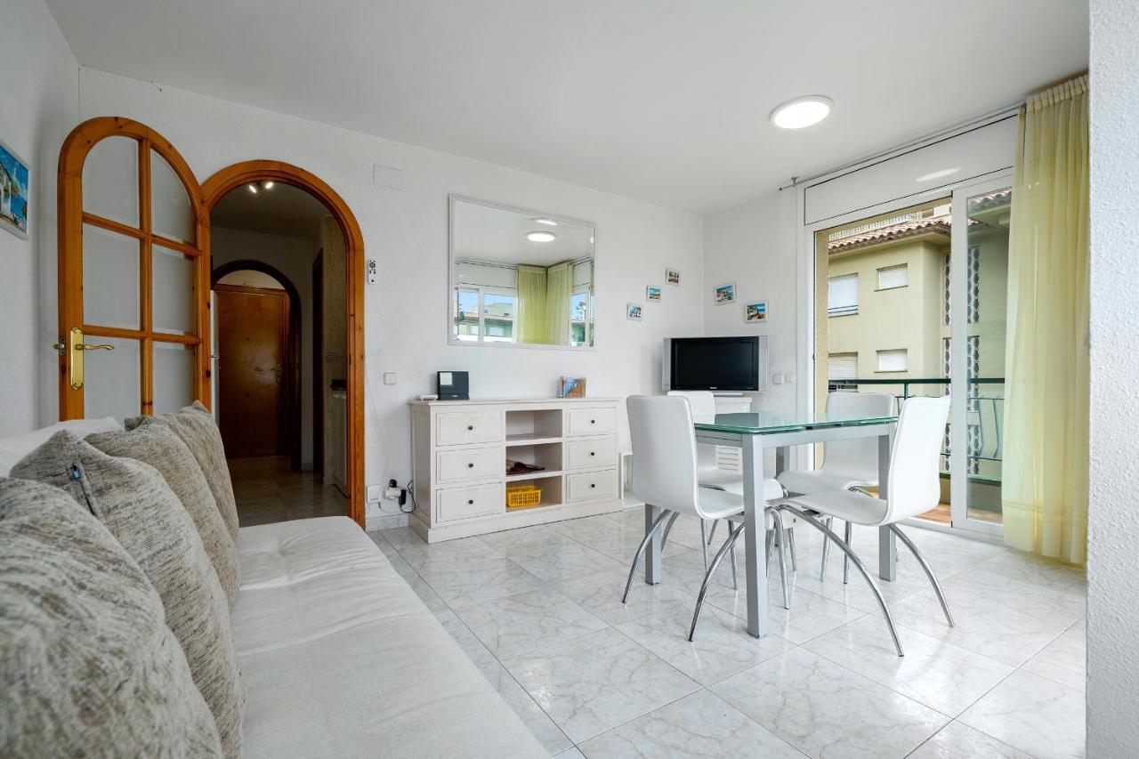 Hauzify I Apartament Estrella Castell-Castell-Platja d'Aro Buitenkant foto